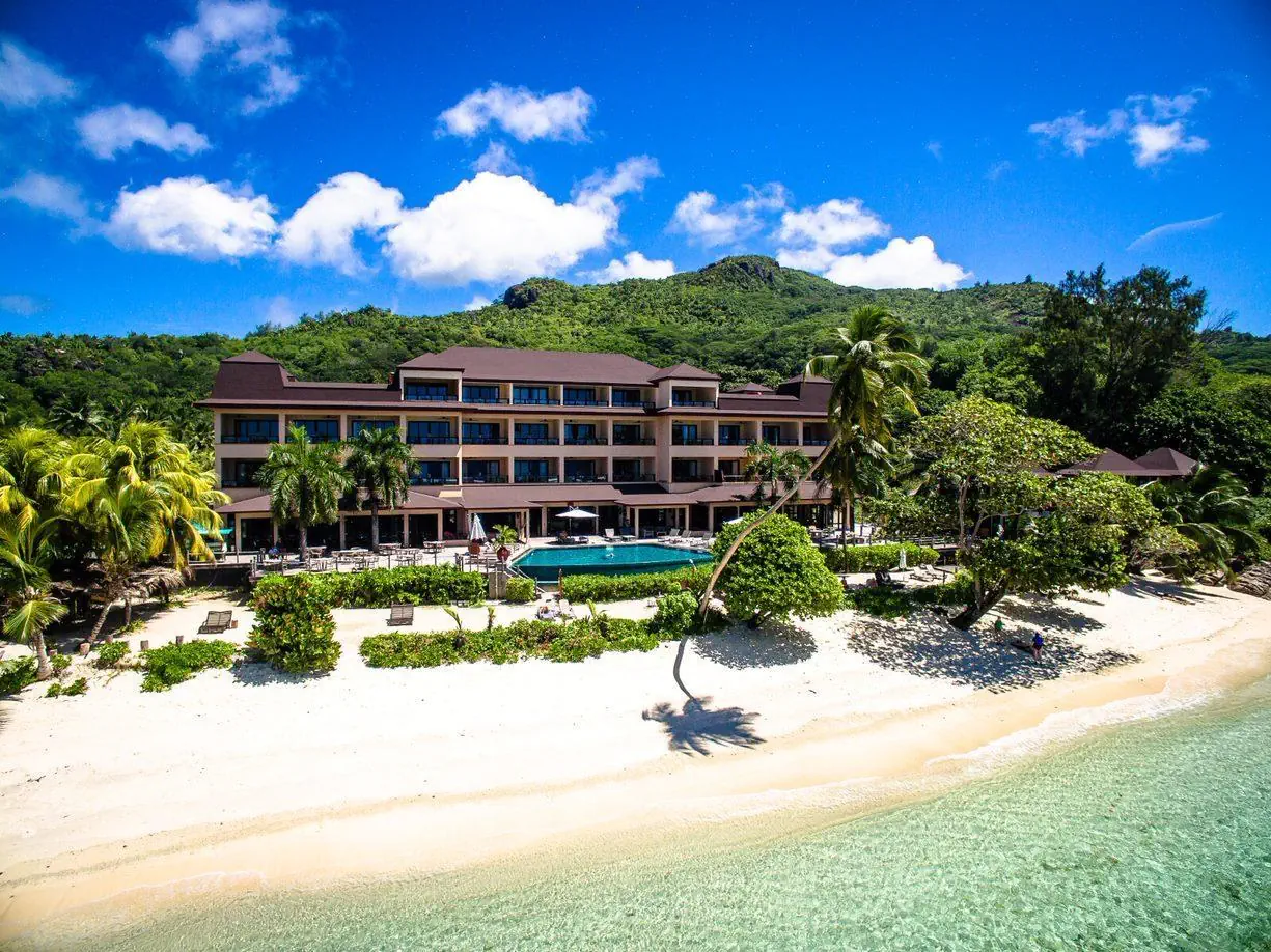 HOTEL Double Tree by Hilton Allamanda Resort & Spa