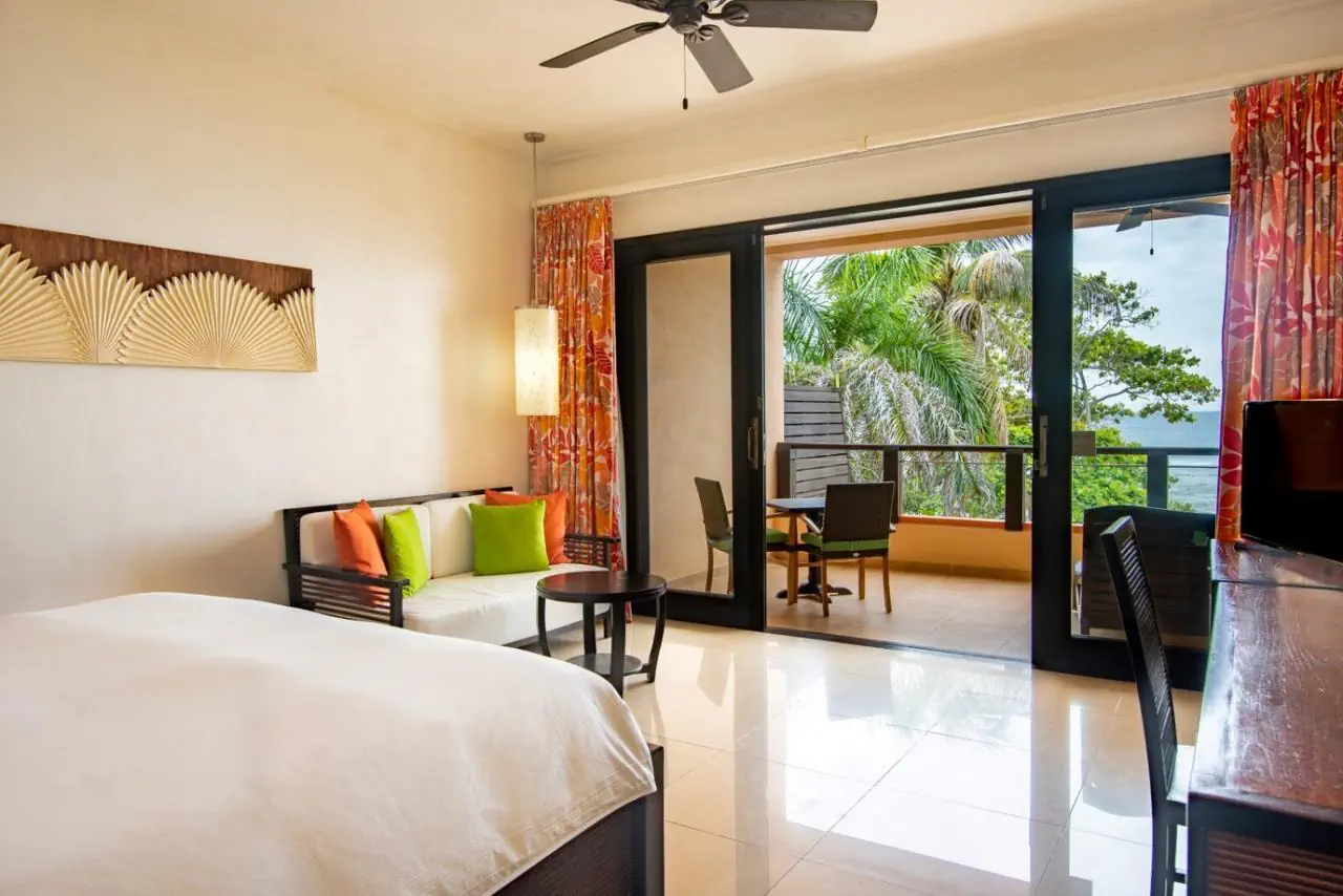 HOTEL Double Tree by Hilton Allamanda Resort & Spa