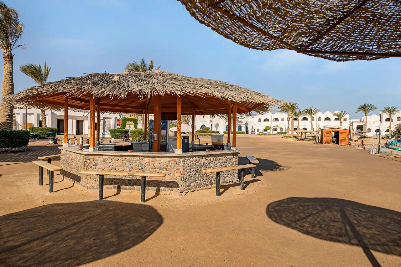 HOTEL ARABELLA AZUR RESORT