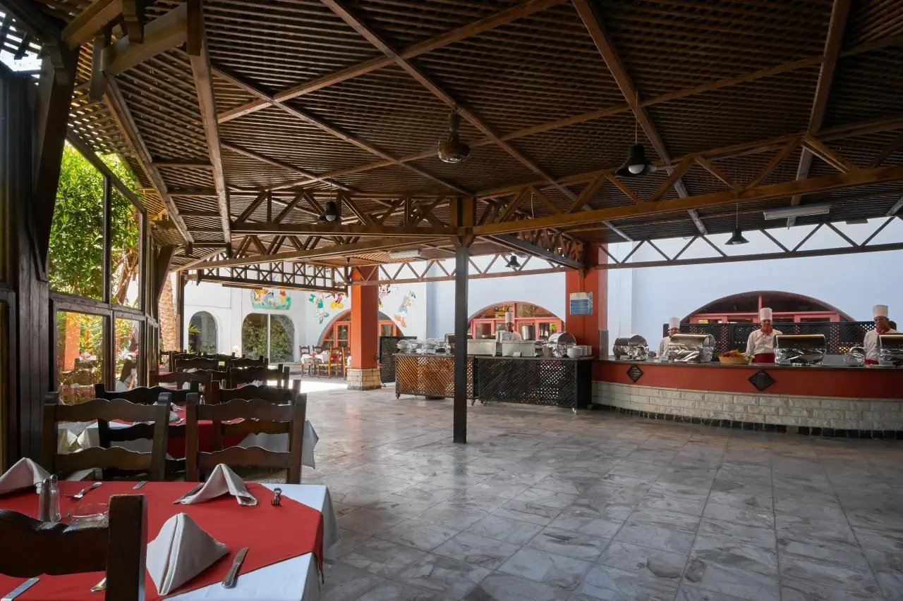 HOTEL ARABIA AZUR RESORT