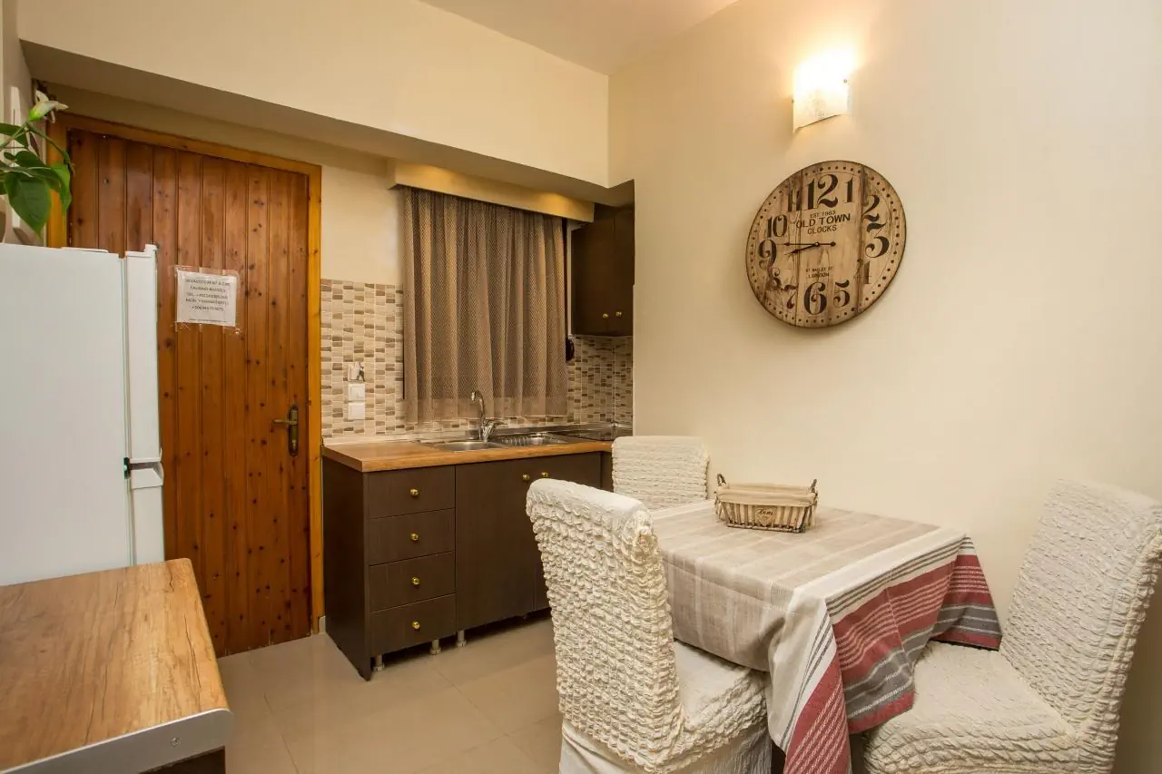 HOTEL CASA LYRISTIS