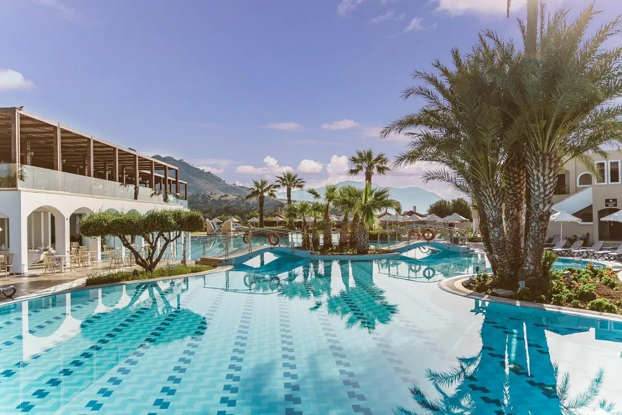 LINDOS IMPERIAL RESORT & SPA
