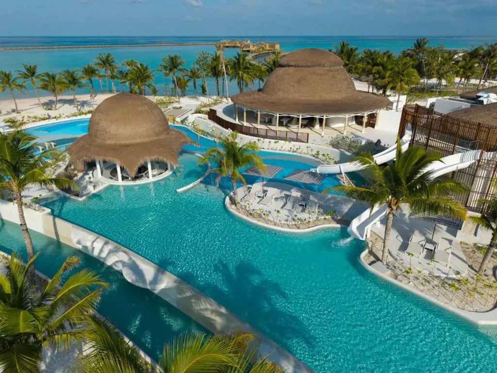 Centara Mirage Lagoon Maldives photo 2