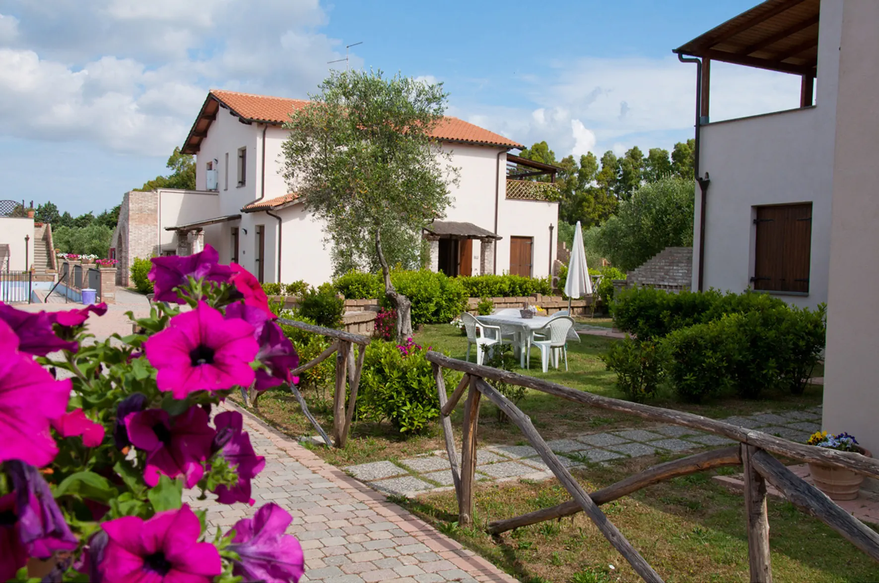 Residence Borgo Valmarina - zdjęcie 14