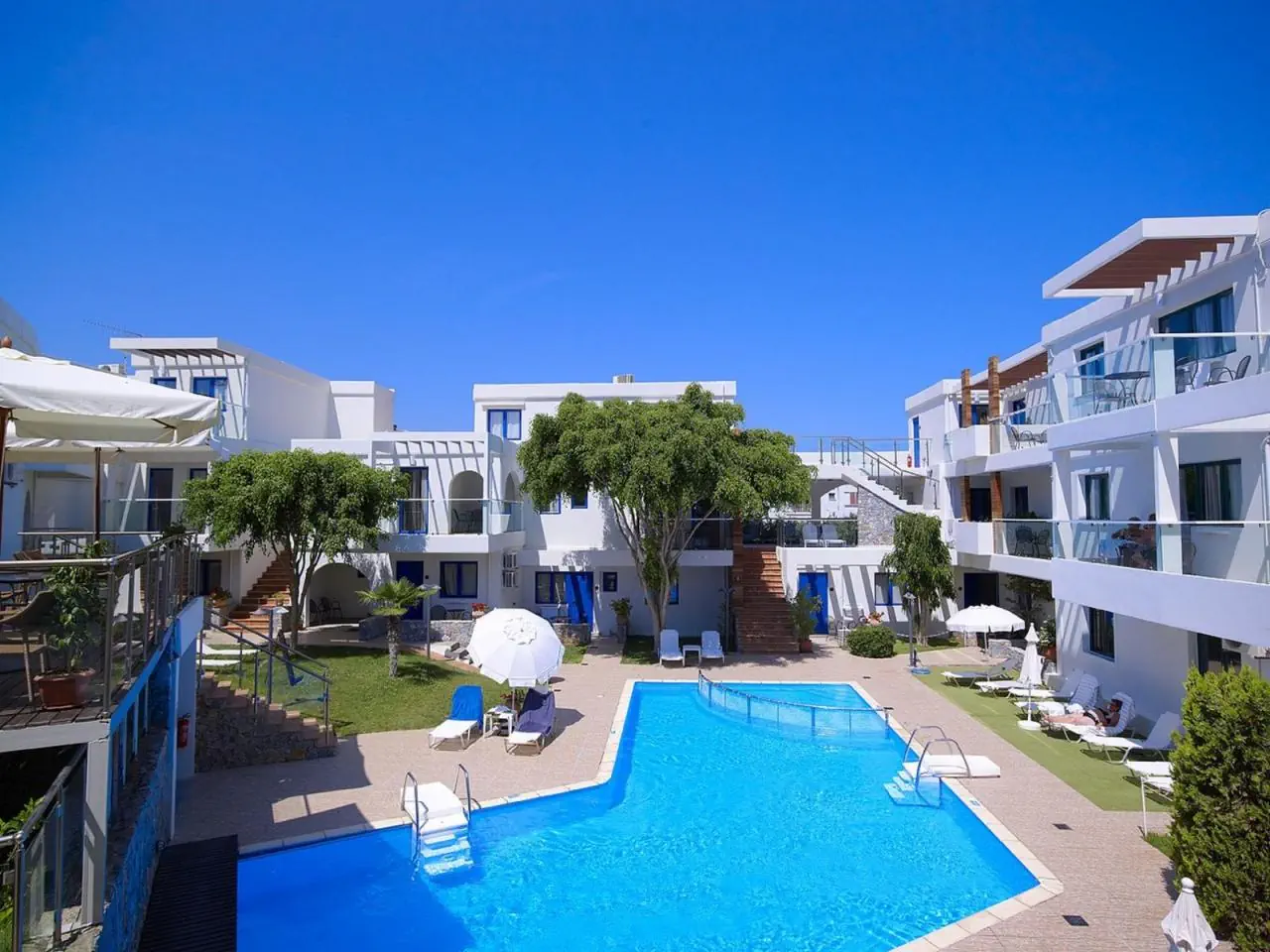 Minos Village (Agia Marina) - zdjęcie 4