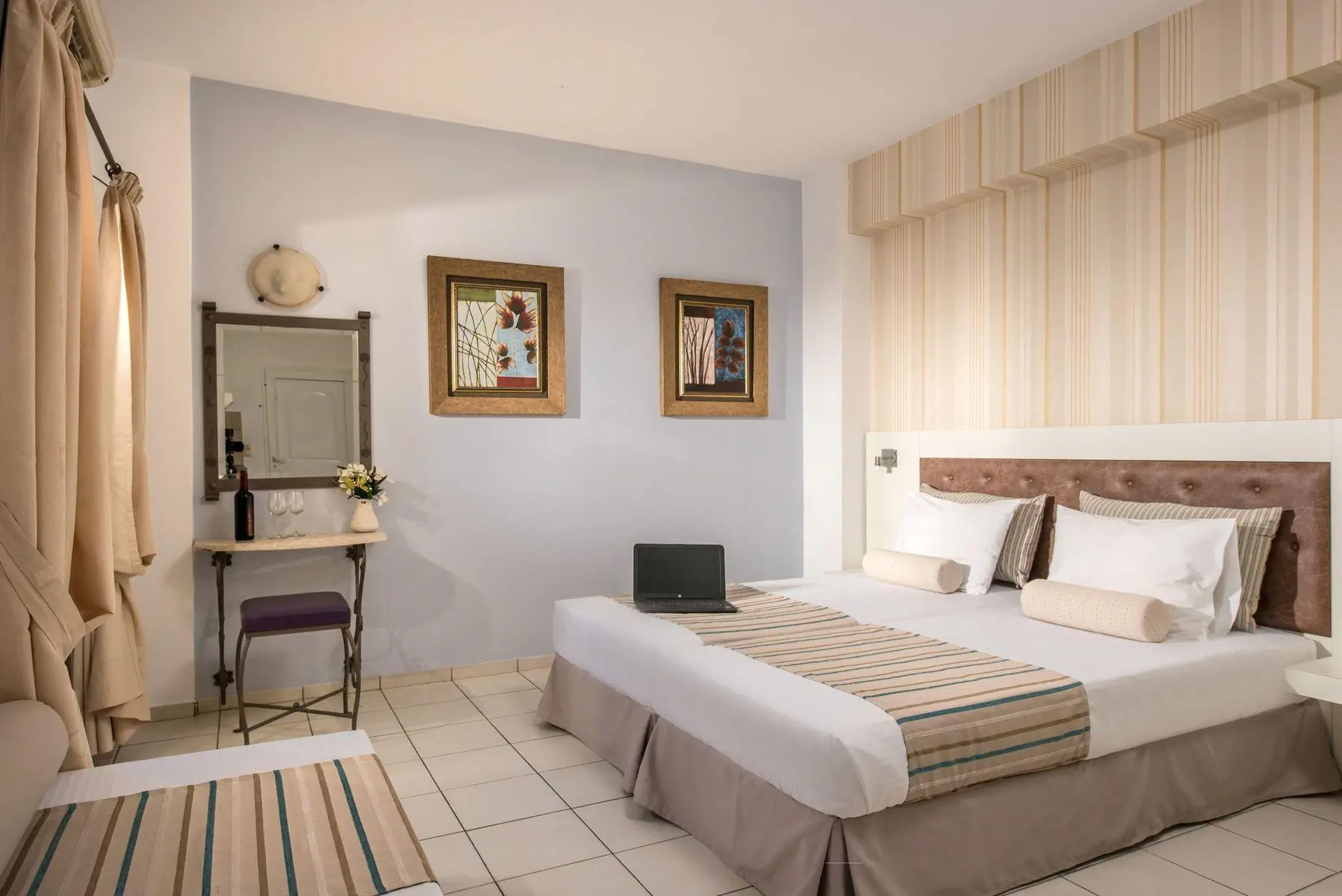 HOTEL BELLA ELENA APARTMENTS HES
