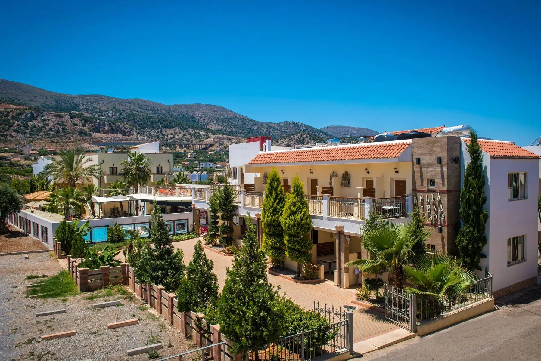 BELLA ELENA APARTMENTS HES