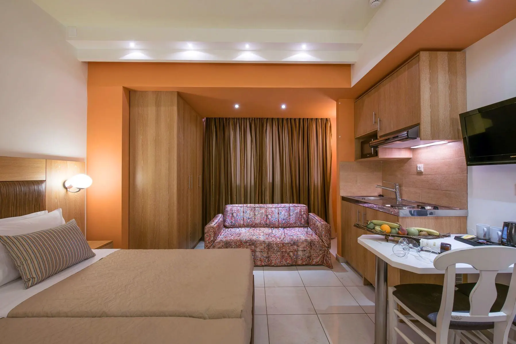 HOTEL BELLA ELENA APARTMENTS HES
