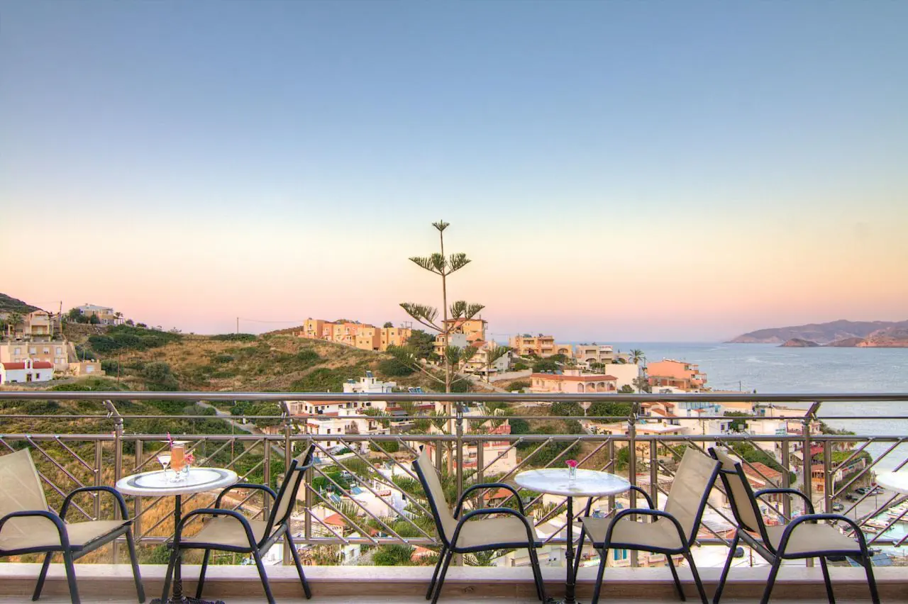 HOTEL ATHINA HOTEL HER