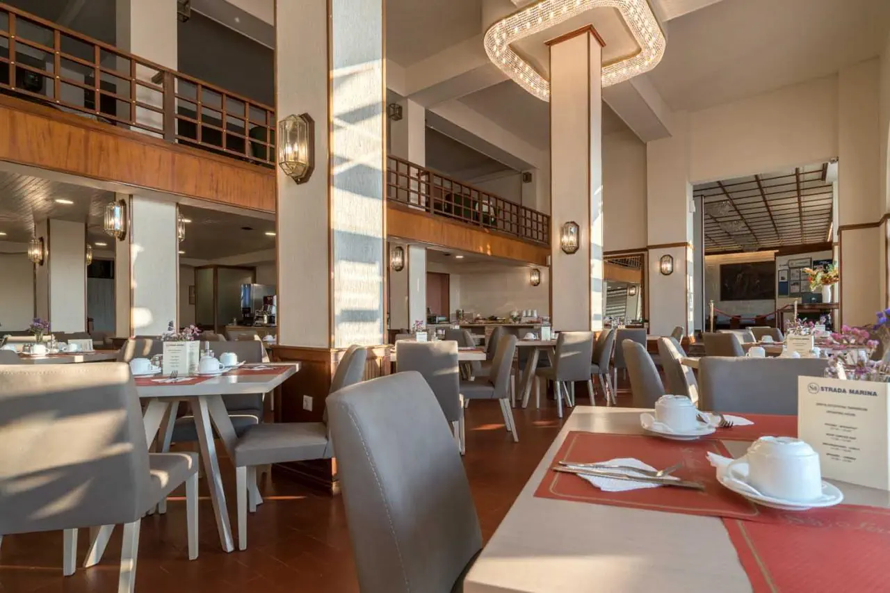 HOTEL STRADA MARINA