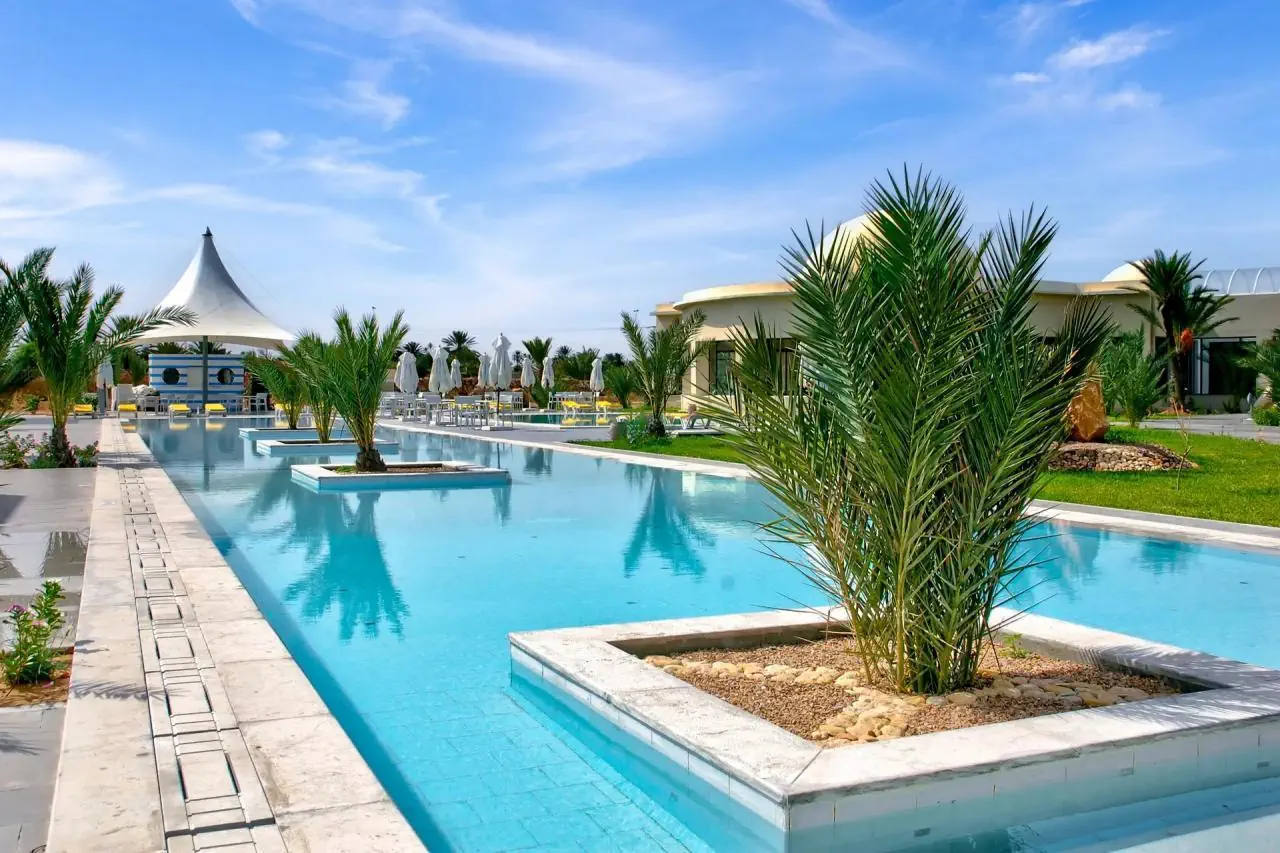 HOTEL Cesar Thalasso & Convention