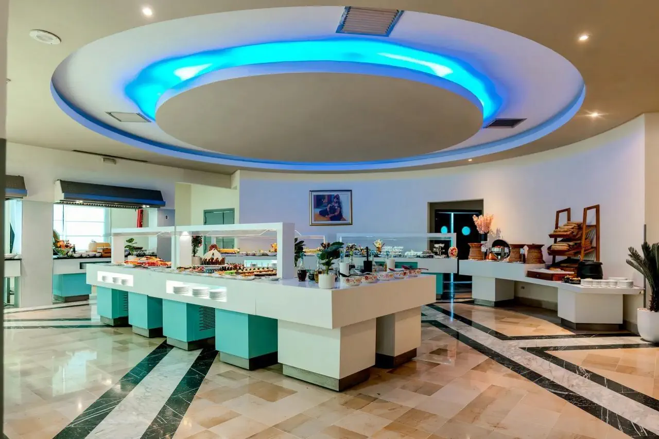 HOTEL Cesar Thalasso & Convention