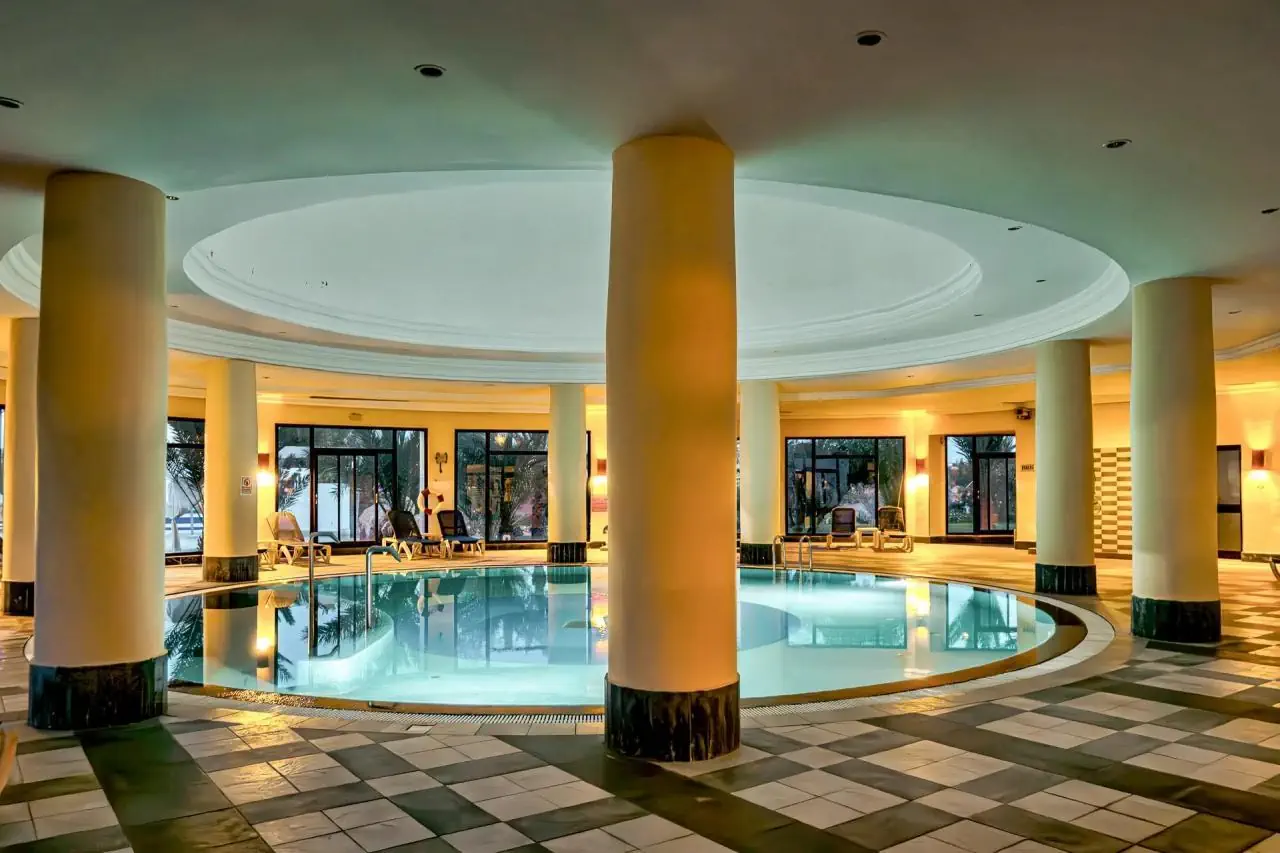 HOTEL Cesar Thalasso & Convention