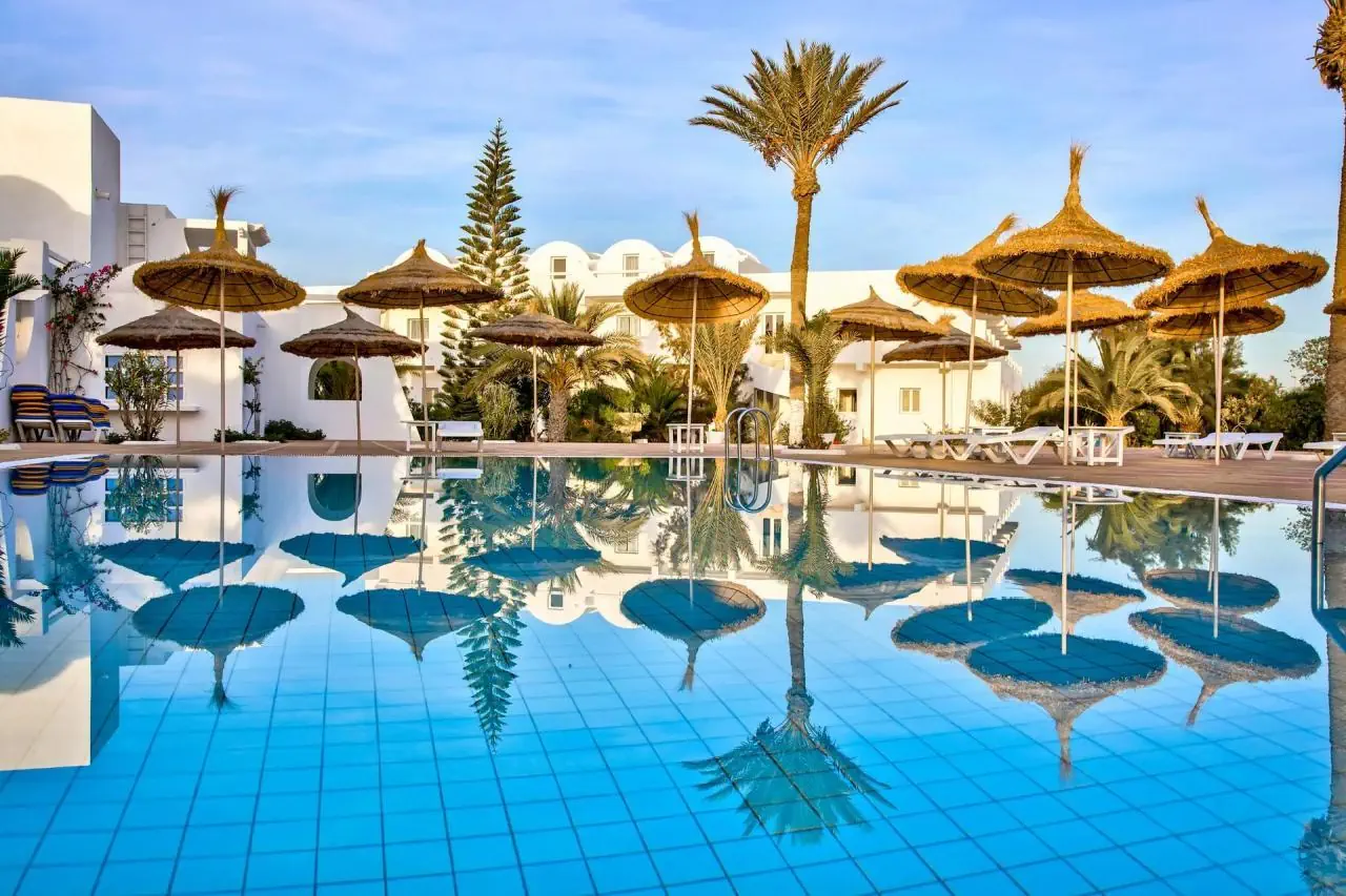 HOTEL Cesar Thalasso & Convention
