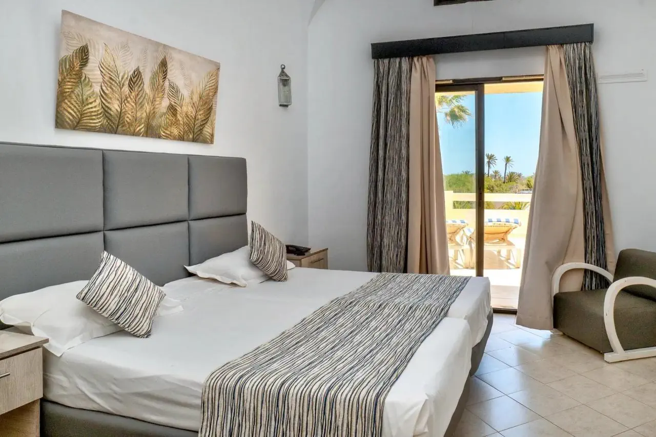 HOTEL Cesar Thalasso & Convention