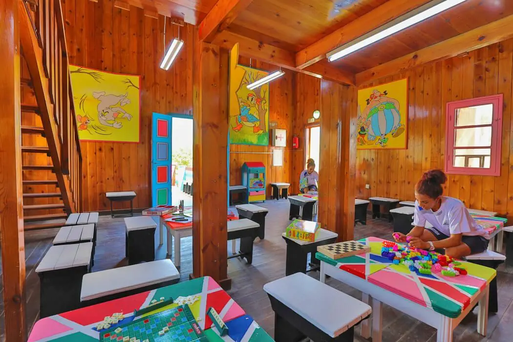 Hari Club Beach Resort