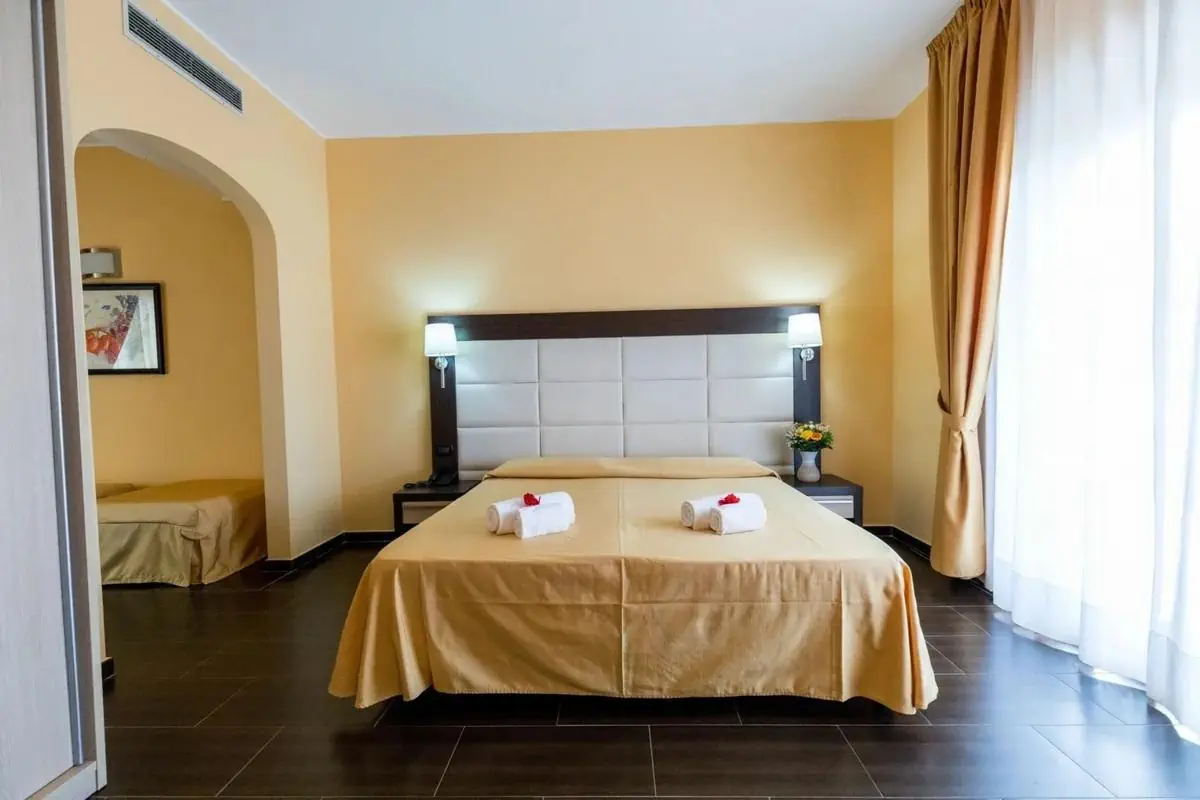 HOTEL UNICO CANNAMELE ESCAPE TROPEA