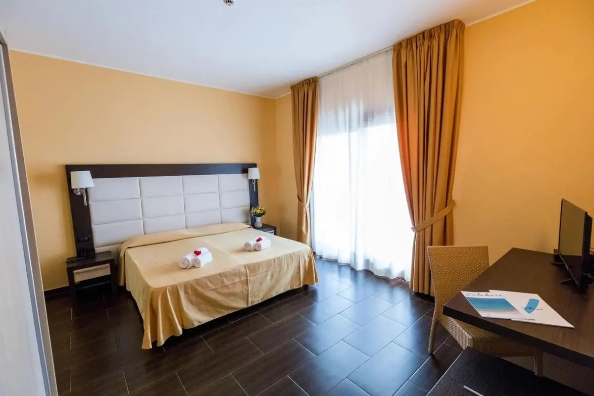 HOTEL UNICO CANNAMELE ESCAPE TROPEA