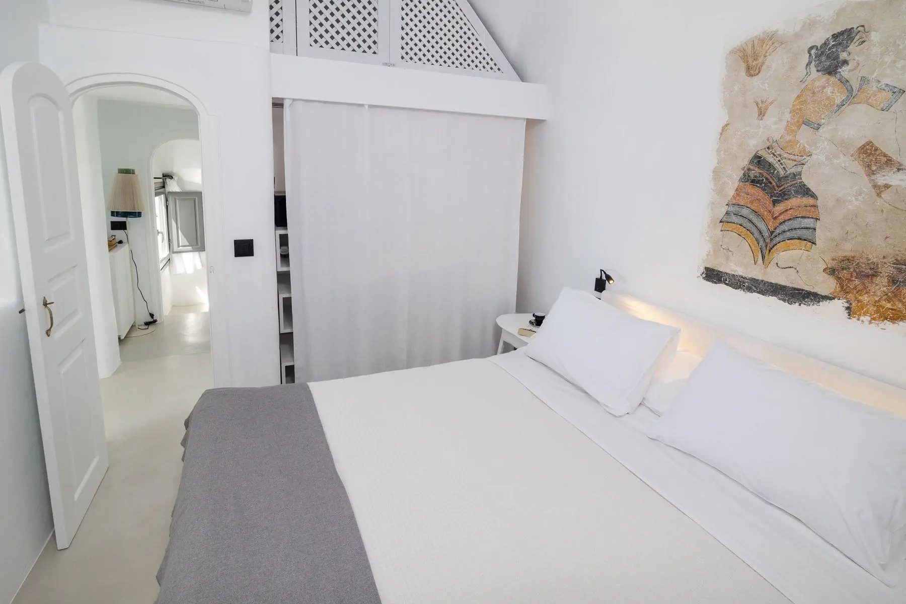 HOTEL Ikies Santorini