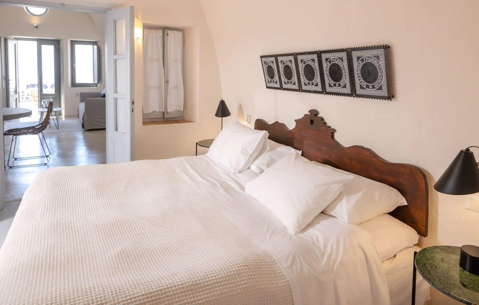 HOTEL Ikies Santorini