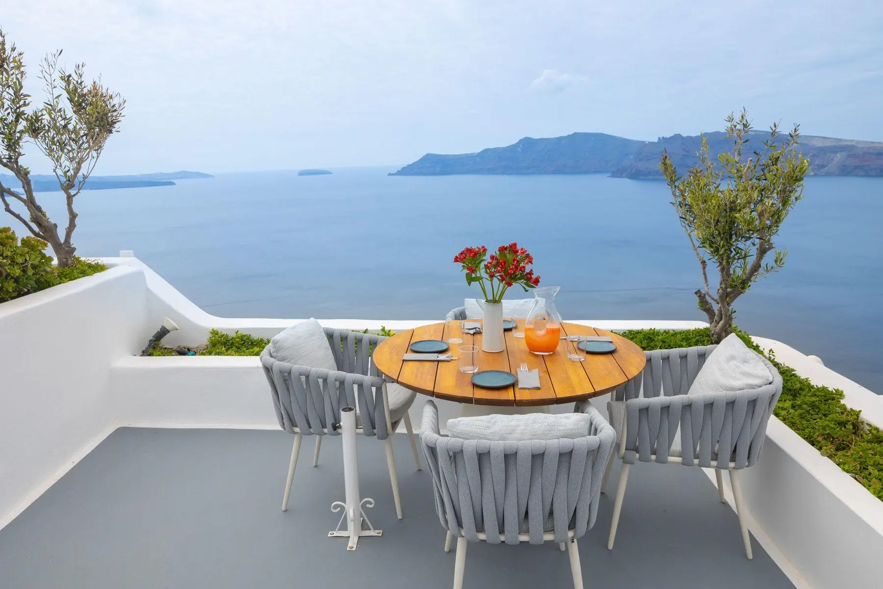 HOTEL Ikies Santorini
