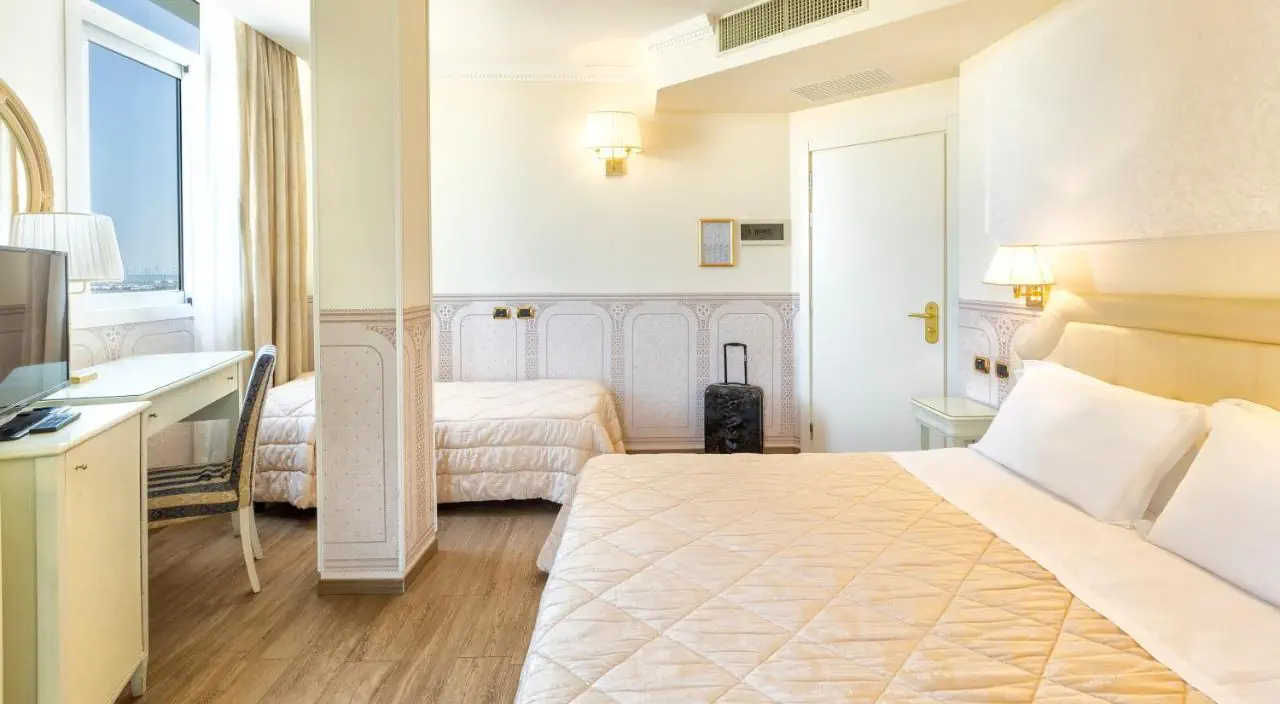 HOTEL BAIA IMPERIALE