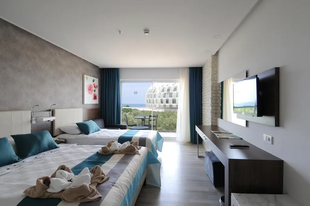 LONICERA WEST
