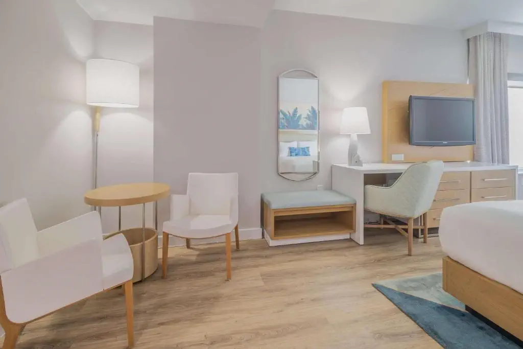 Radisson Miami Beach (ex. Four Points by Sheraton Miami Beach) - zdjęcie 11
