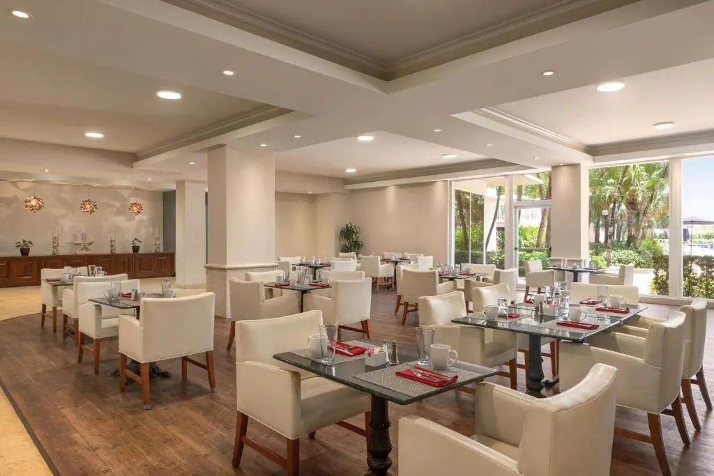 Radisson Miami Beach (ex. Four Points by Sheraton Miami Beach) - zdjęcie 19
