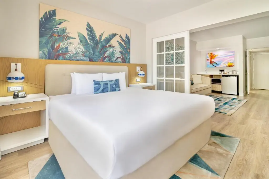 Radisson Miami Beach (ex. Four Points by Sheraton Miami Beach) - zdjęcie 15