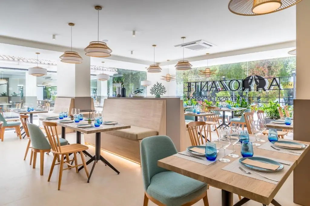 Occidental Puerto Banus (ex. Pyr Marbella) - zdjęcie 8