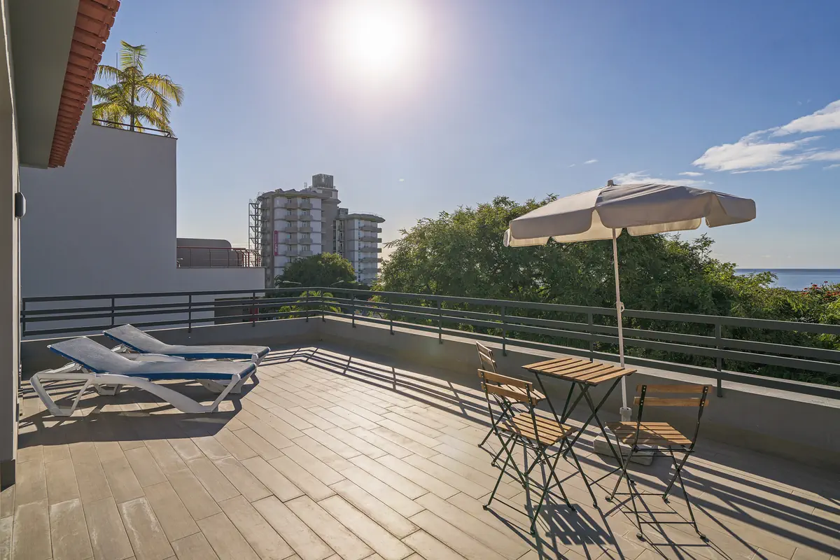 Vitoria Apartamentos by Petit Hotels - zdjęcie 2