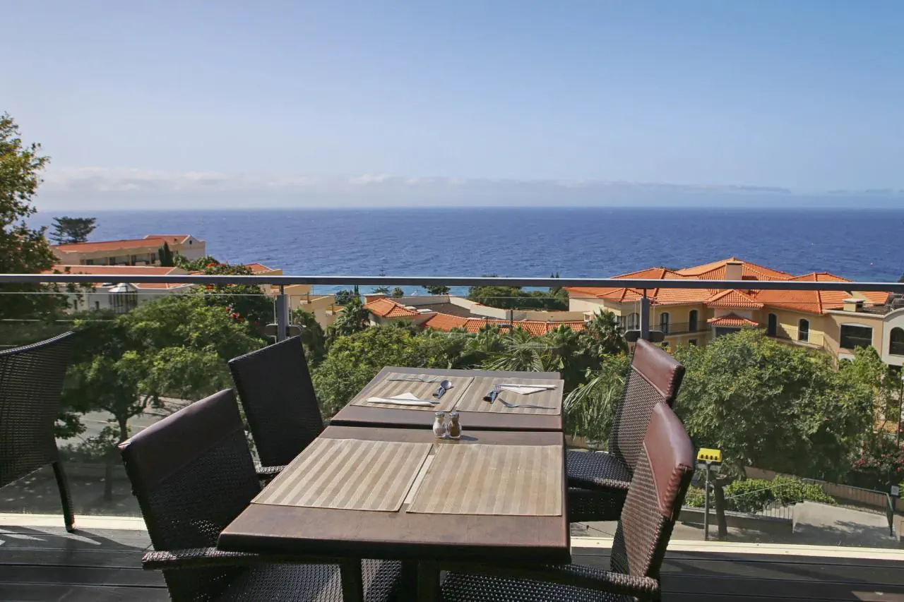 Muthu Raga Madeira Hotel