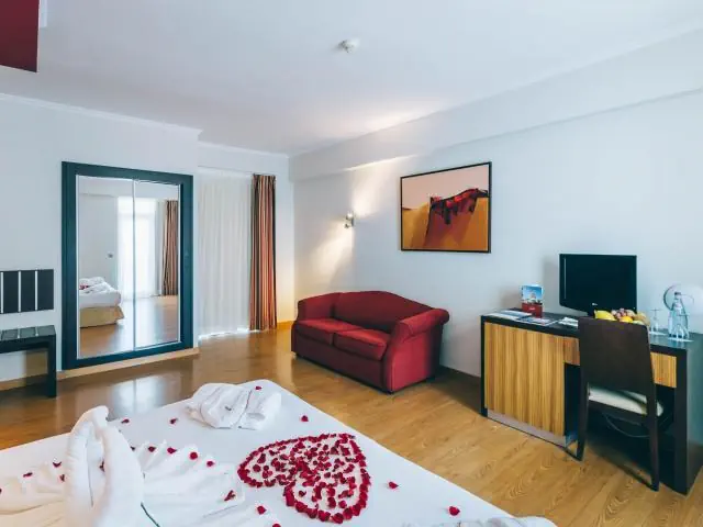 Muthu Raga Madeira Hotel