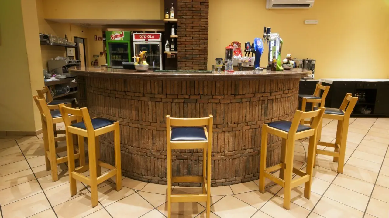 Plaza Real Aparthotel