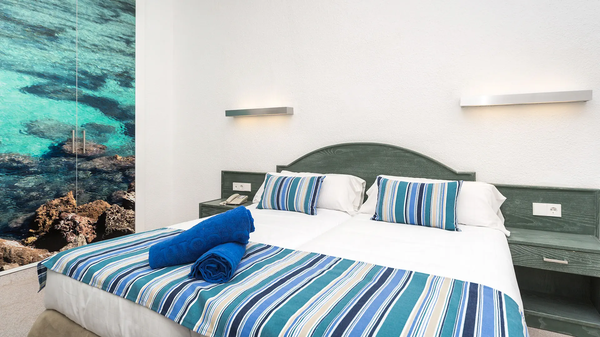 Globales Cala'n Blanes (Menorca)  - zdjęcie 12