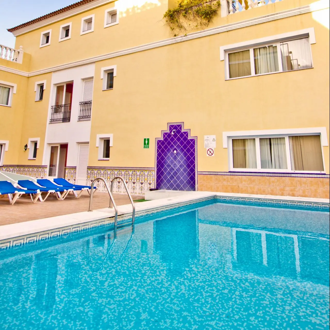 RF Apartamentos Bambi Adult Only