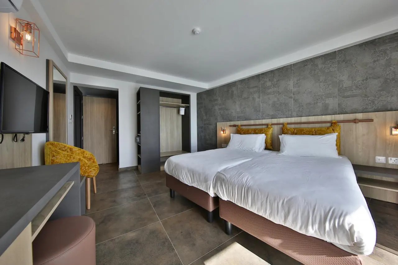 Ivy Hotel