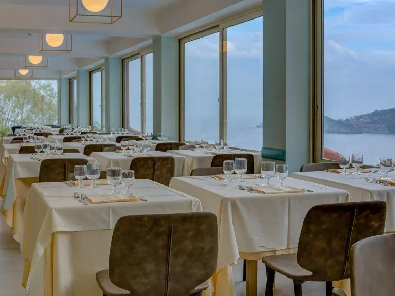 ANTARES HOTEL