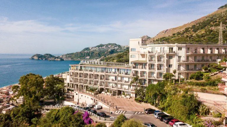 ANTARES HOTEL