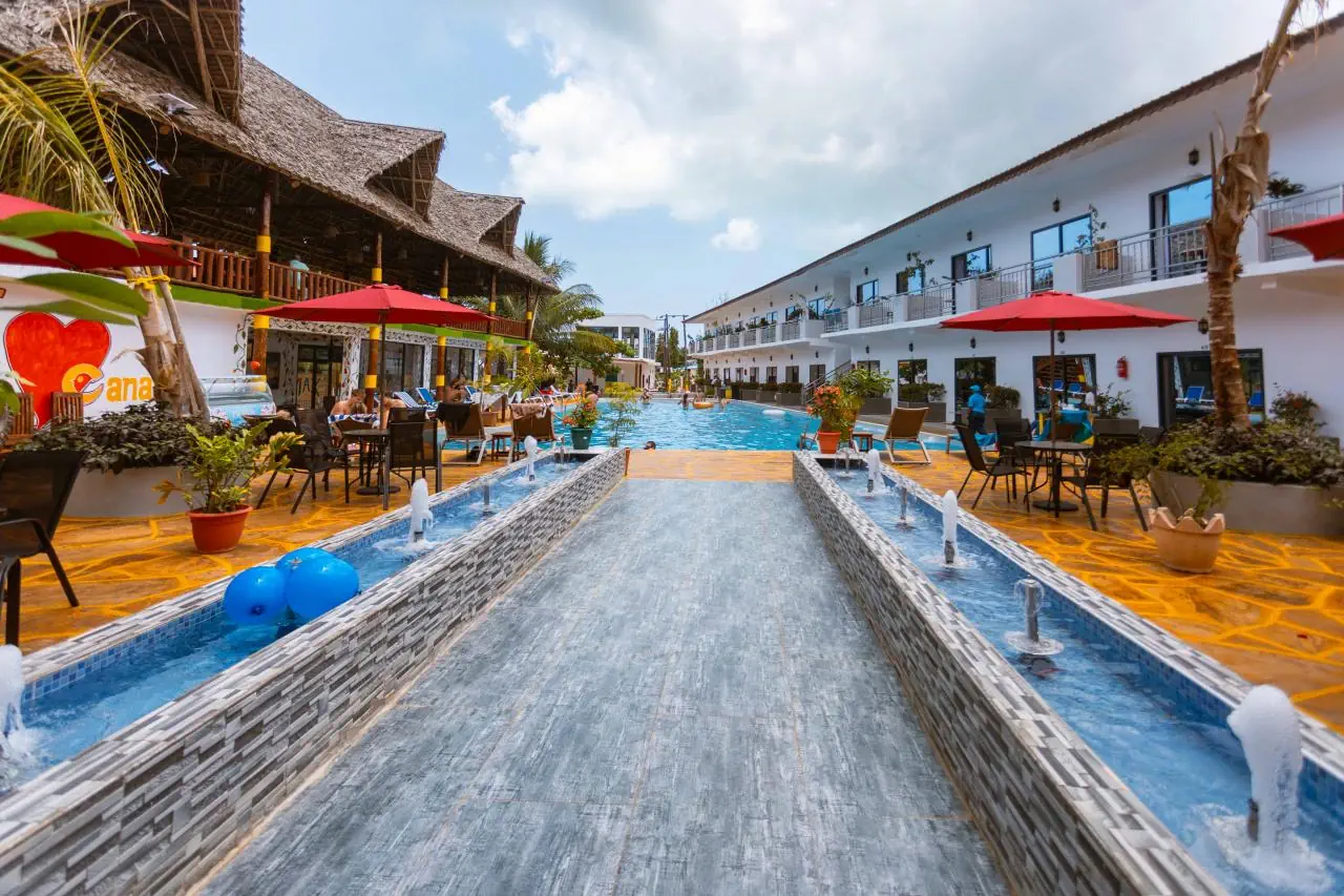 Canary Hotel And Spa
