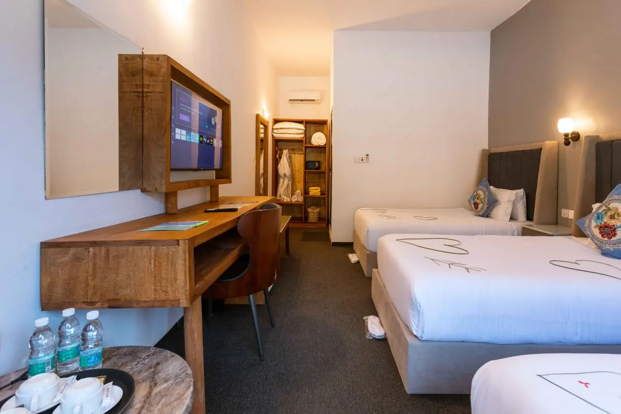 Canary Hotel And Spa