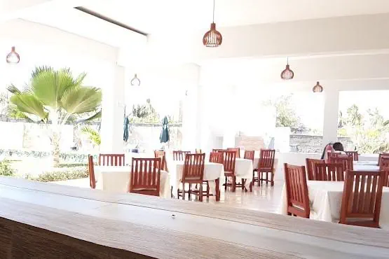 Sea Crest Hotel