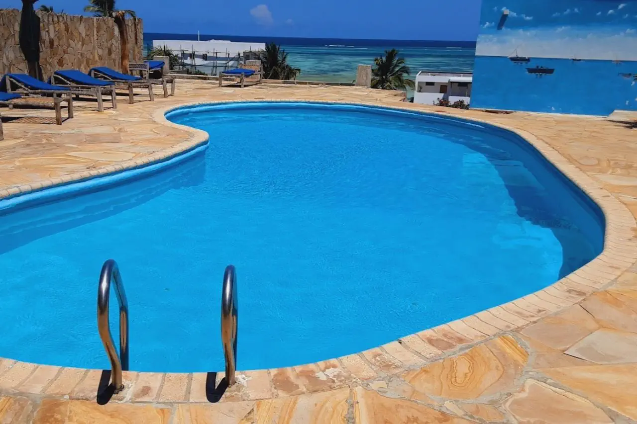 Sea Crest Hotel