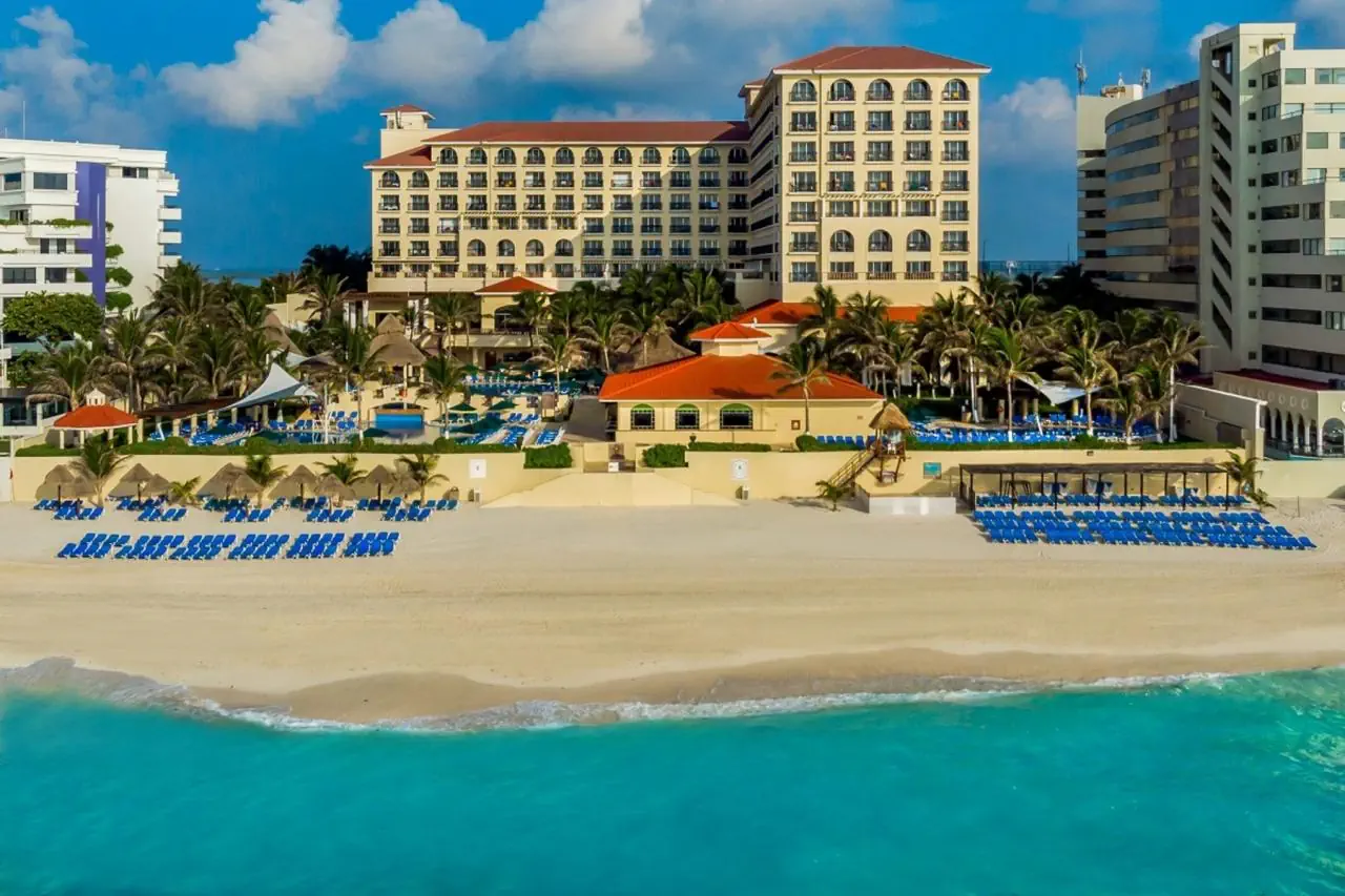 GR Solaris Cancun - zdjęcie 2