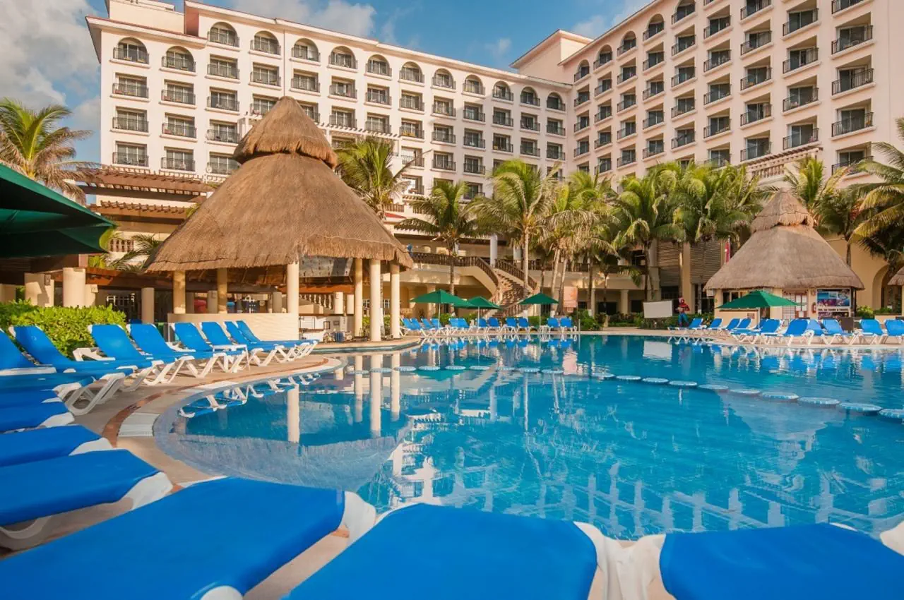 GR Solaris Cancun - zdjęcie 3