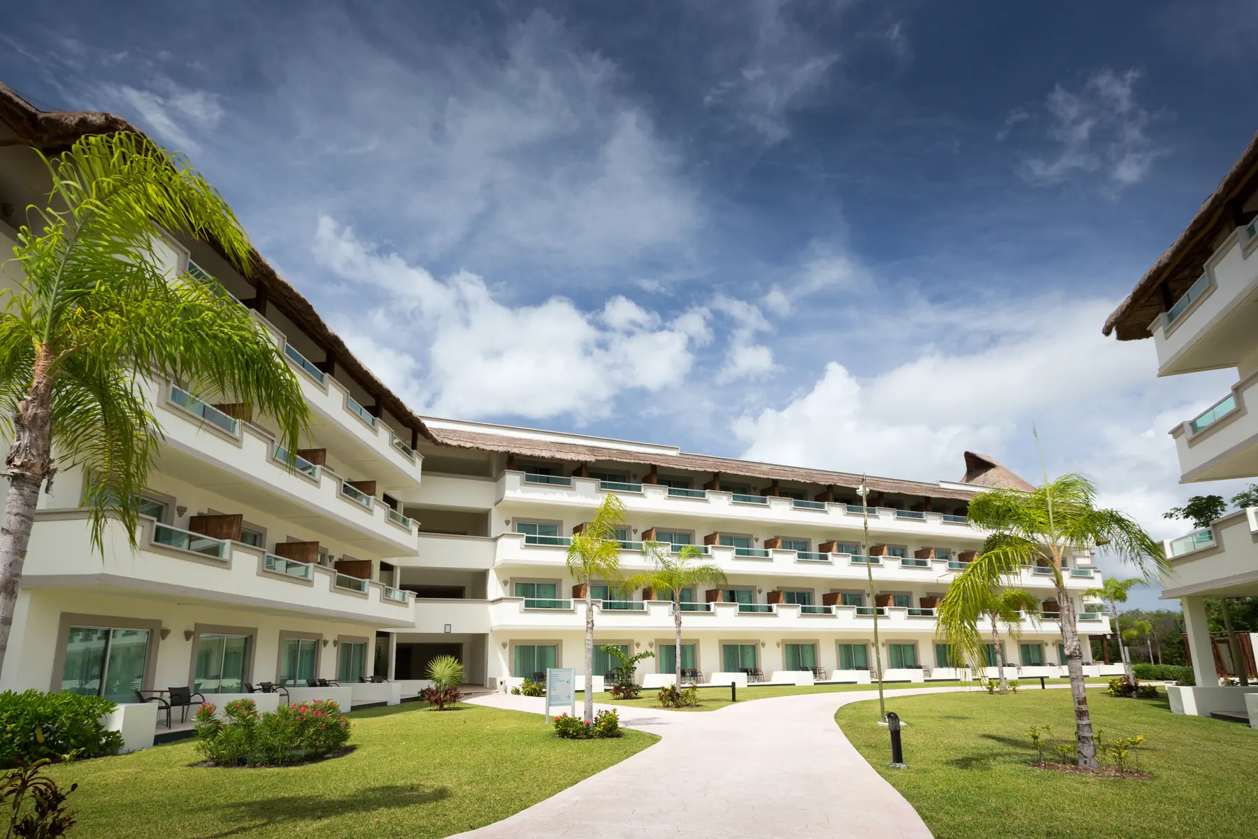 BlueBay Grand Esmeralda - Riviera Maya
