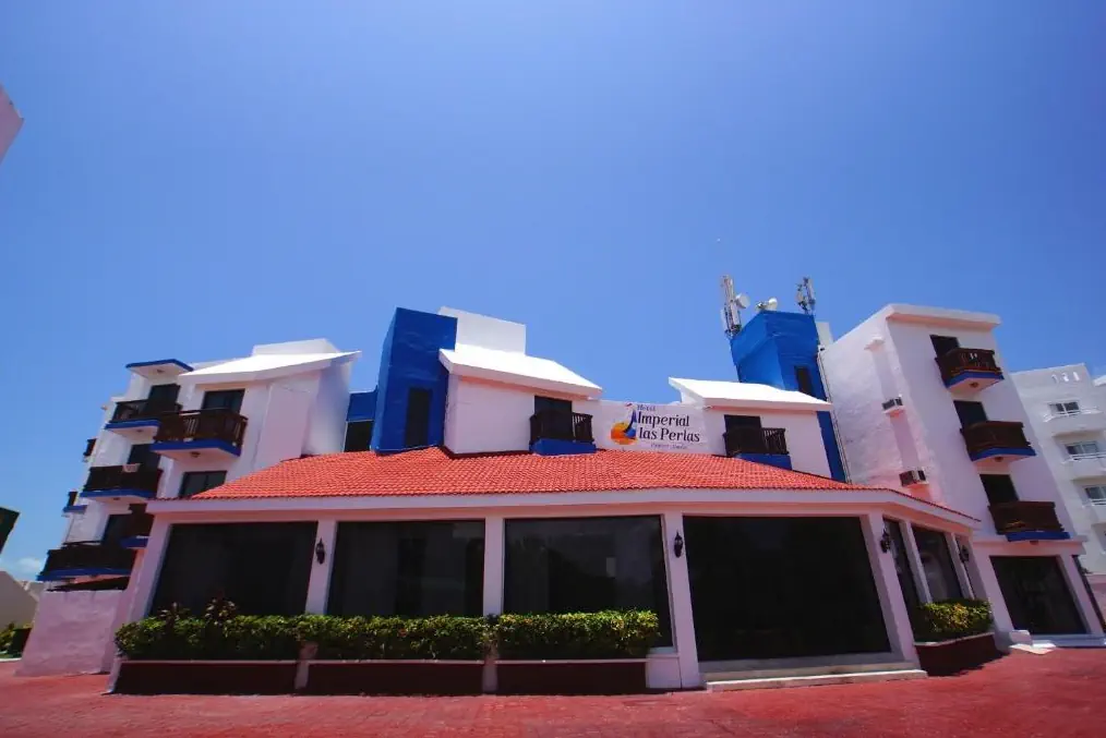 Imperial Las Perlas