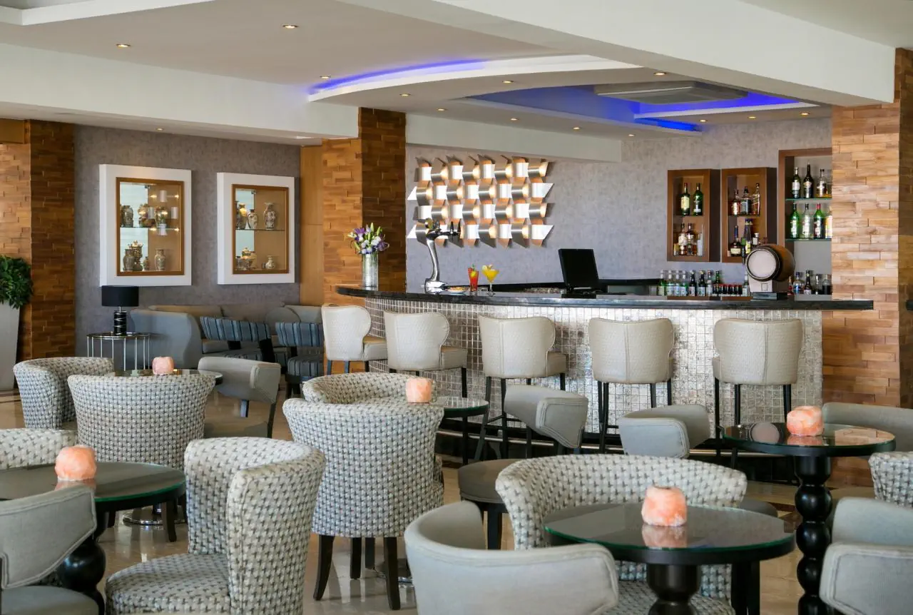 Asterias Beach (Ayia Napa) - zdjęcie 16