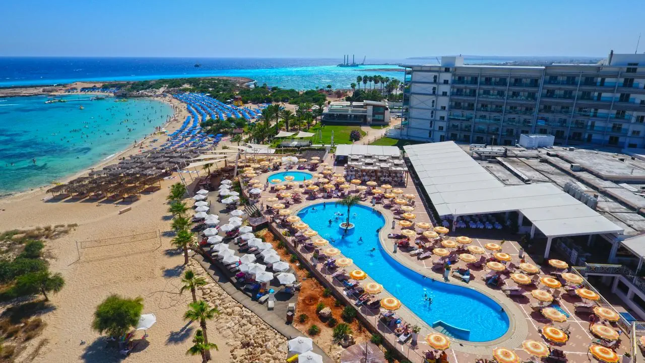 Asterias Beach (Ayia Napa) - zdjęcie 2